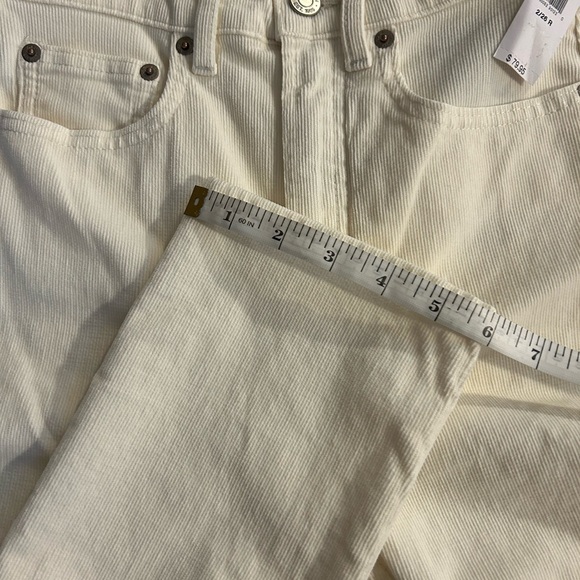 Women’s gap cigarette, high-rise, cream color, size 2 regular - Picture 9 of 9